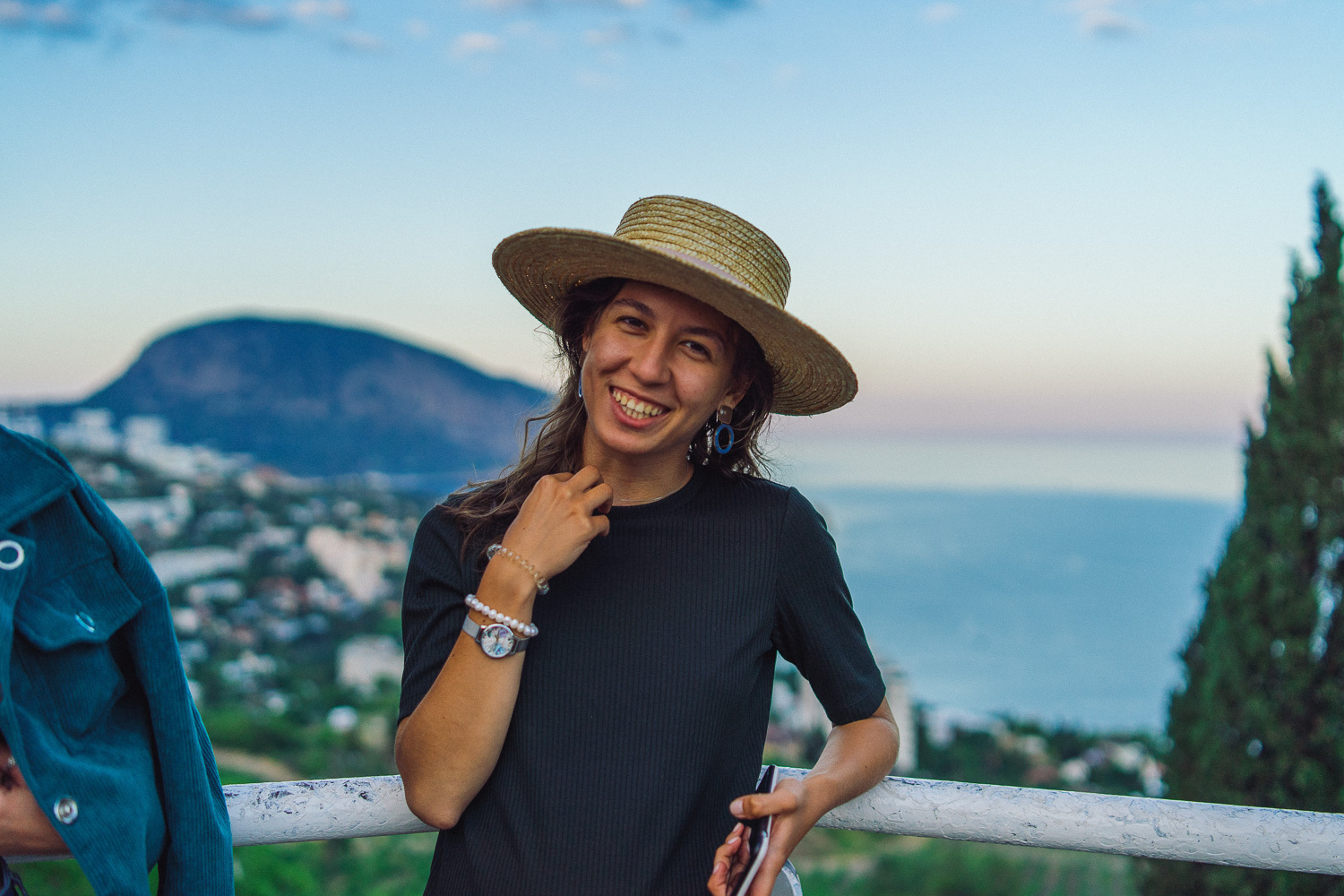 Sochi and Crimea, frame 229